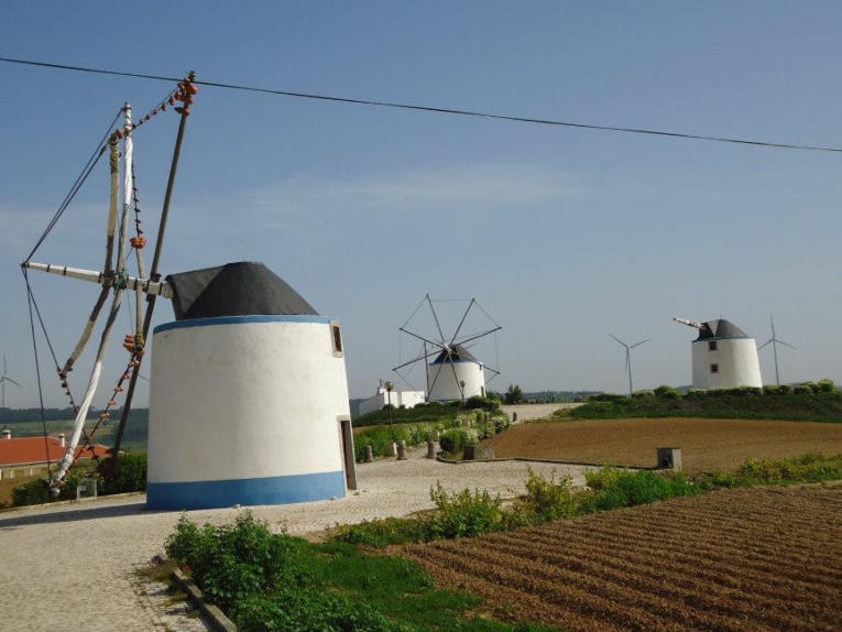 Candidatura dos moinhos de vento do Oeste a património nacional